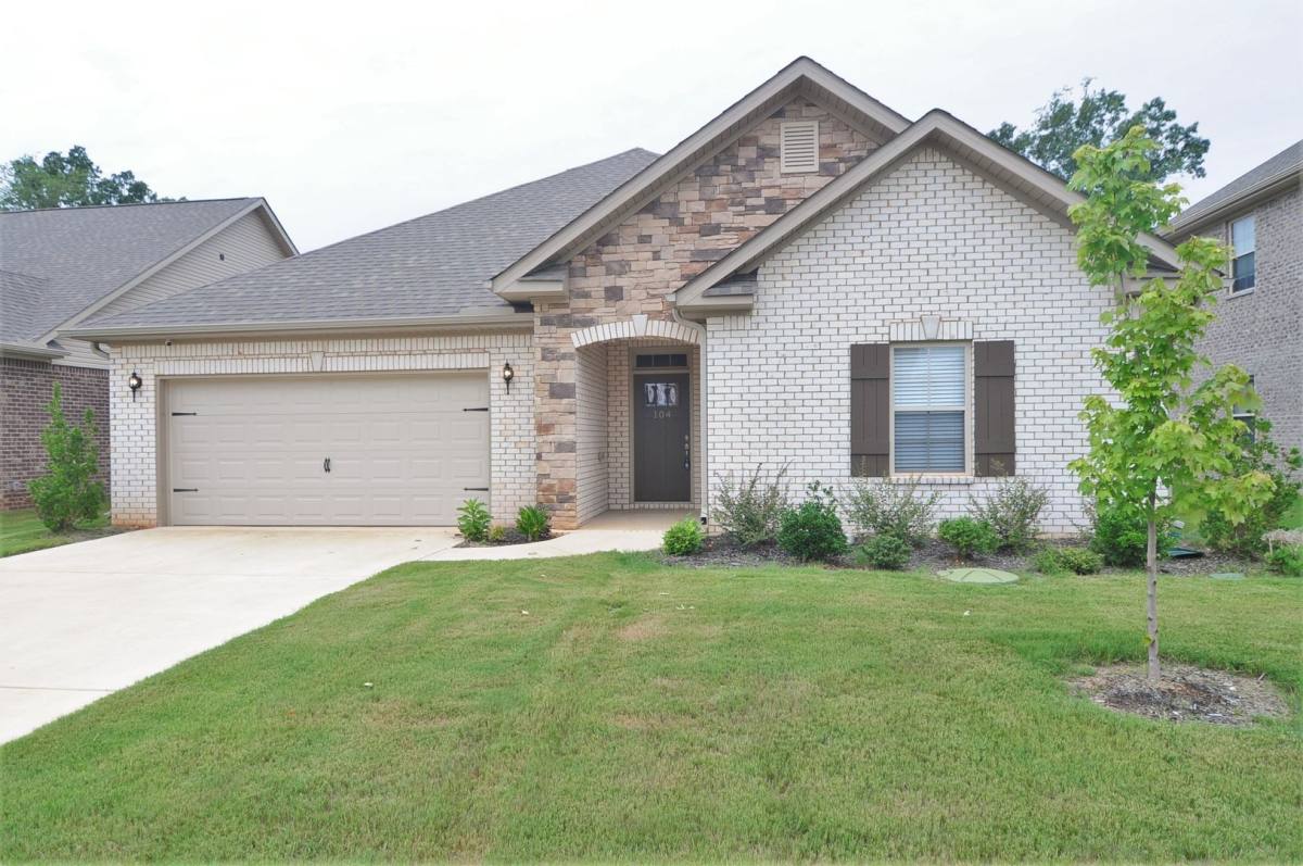 House for rent at 104 Grove Hill Circle, New Market, AL 35761
