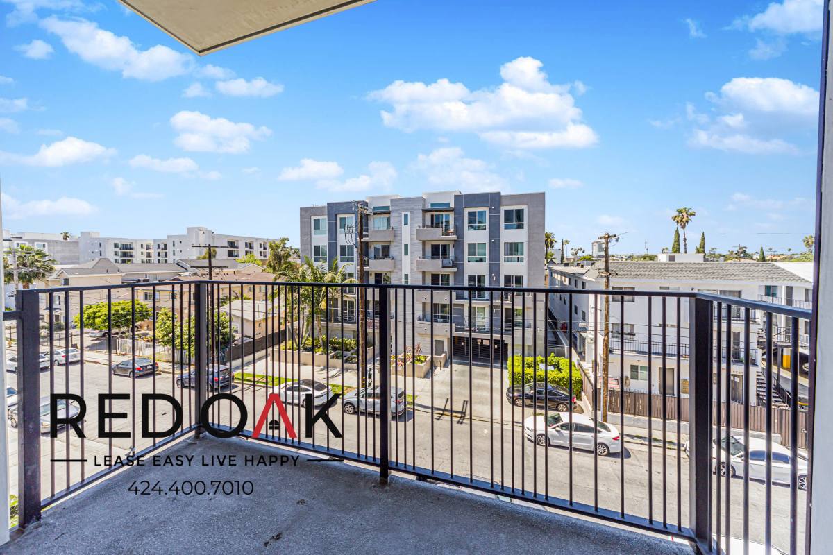 Condo for rent at 5550 Bonner Ave #412, North Hollywood, CA 91601