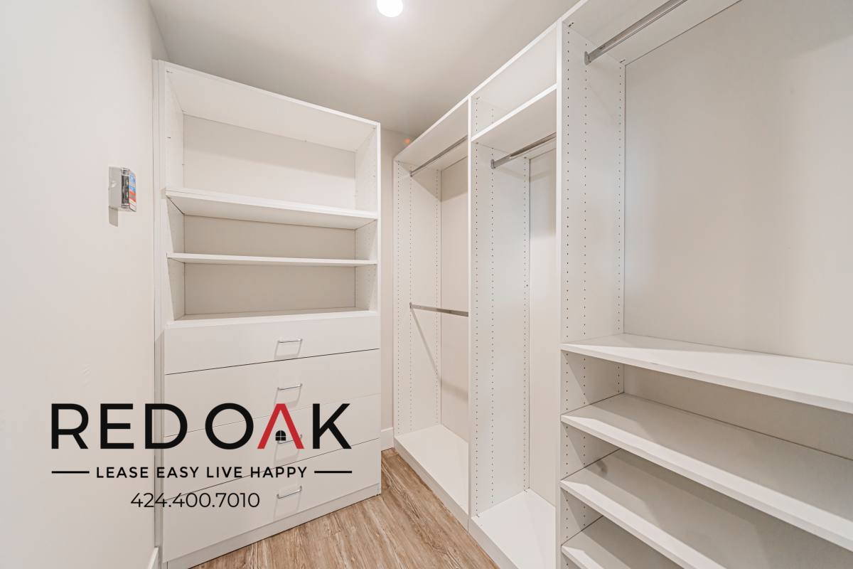 Condo for rent at 5550 Bonner Ave #412, North Hollywood, CA 91601