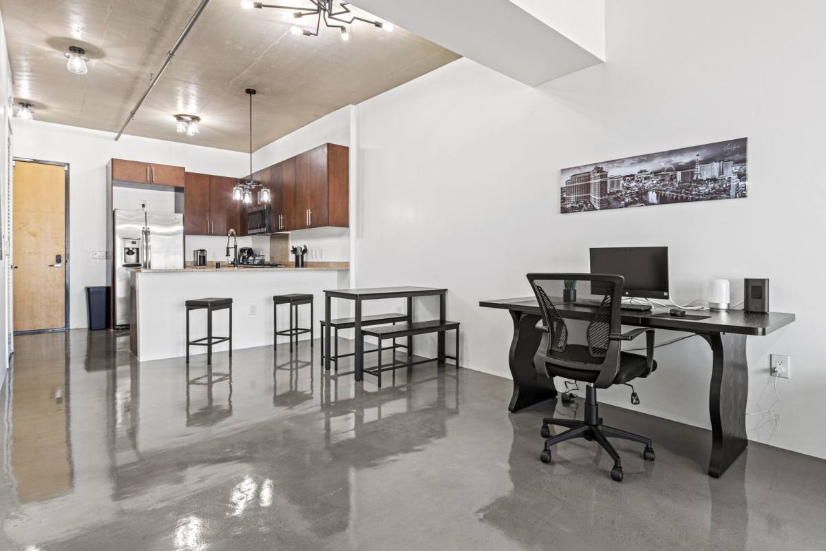 Condo for rent at 353 E Bonneville Ave #707, Las Vegas, NV 89101