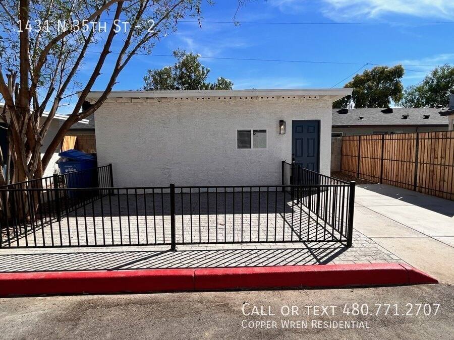Apartment for rent at 1431 N 35th St #2, Phoenix, AZ 85008