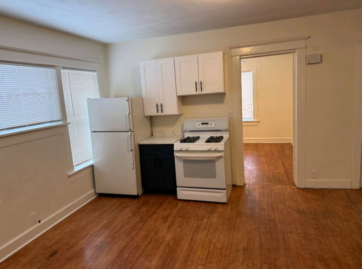 Apartment for rent at 222-224 S 2nd St, Rockford, IL 61104