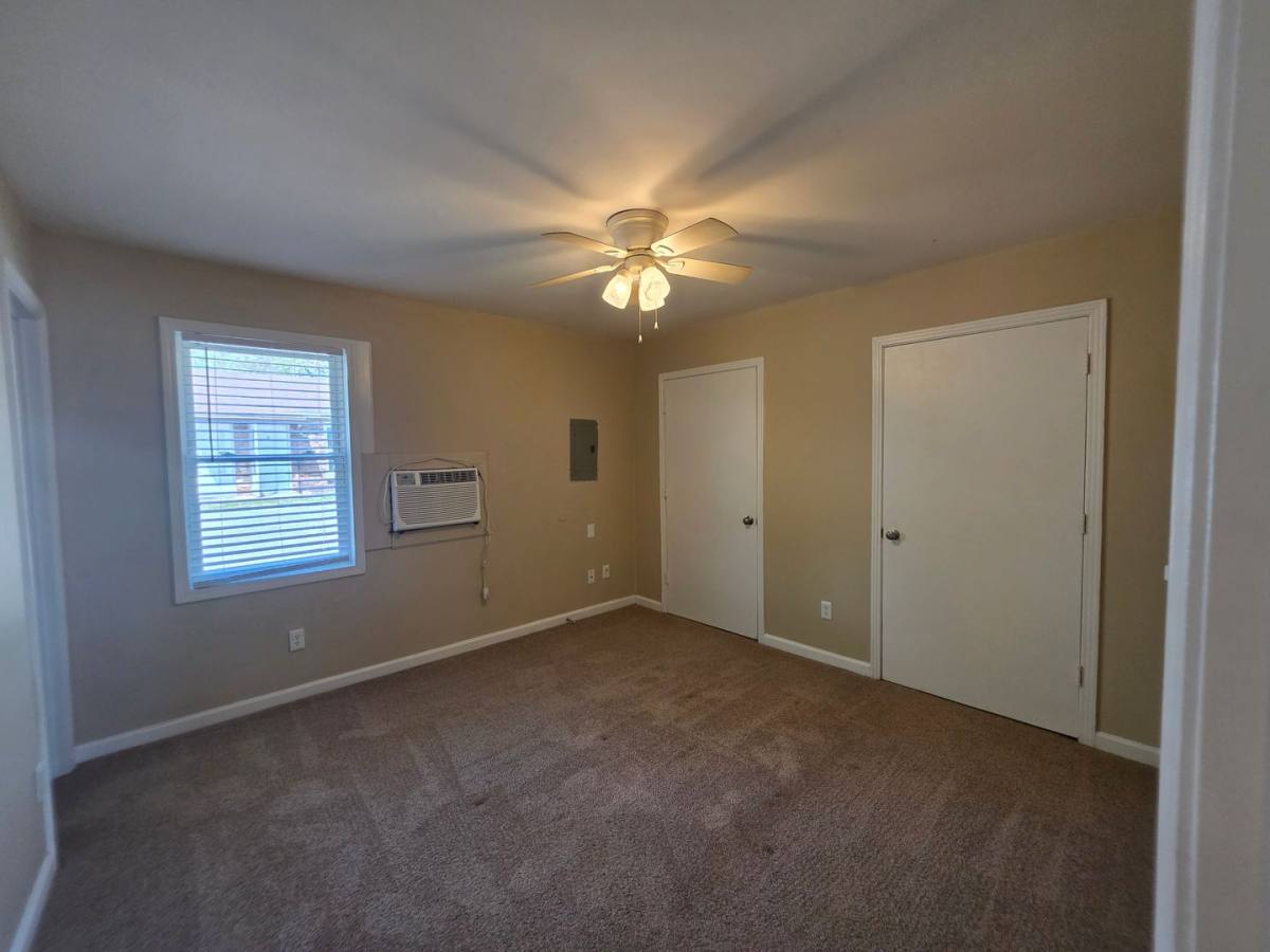 Apartment for rent at 203 Beech St, Clarksville, TN 37042