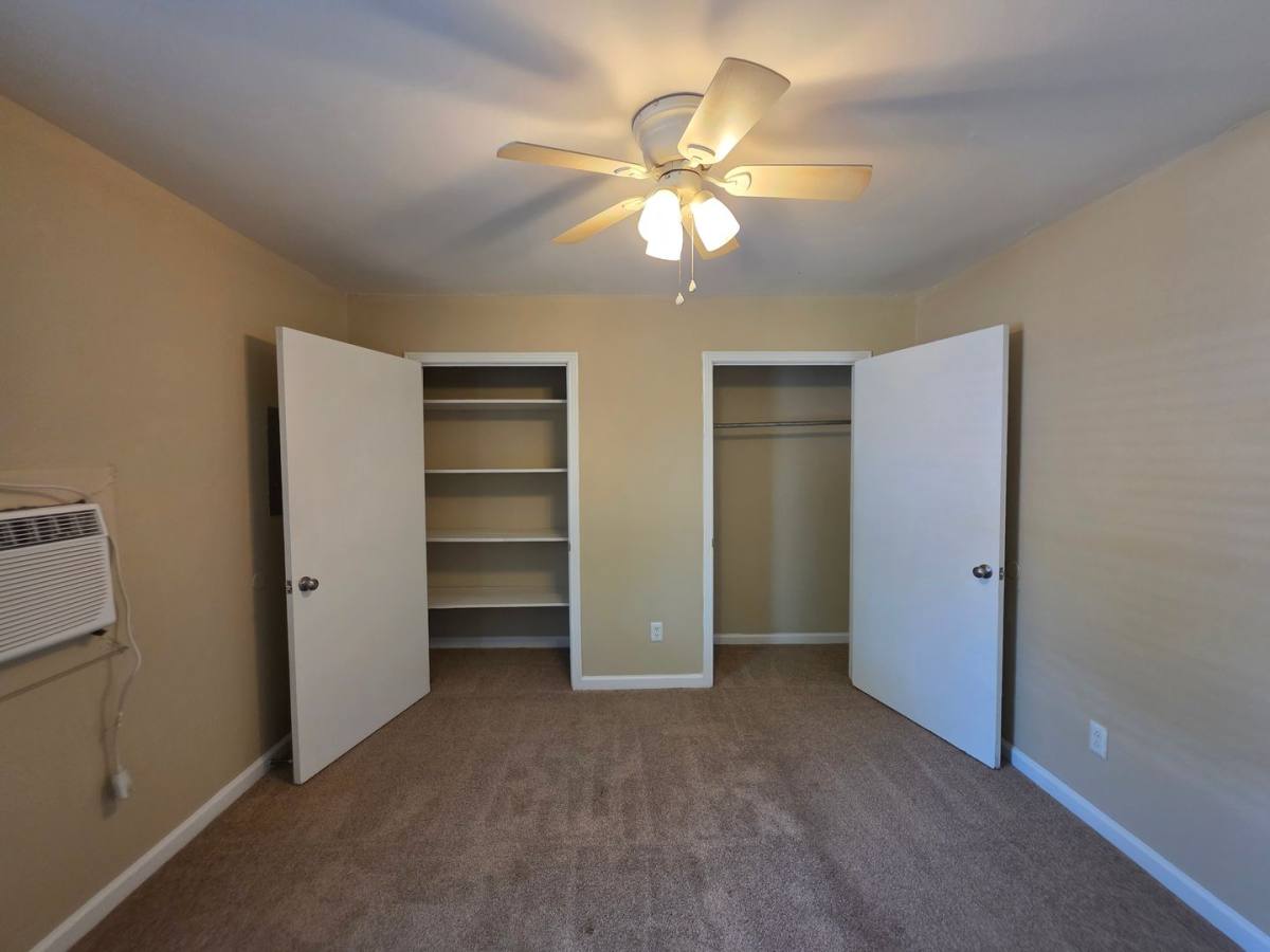 Apartment for rent at 203 Beech St, Clarksville, TN 37042