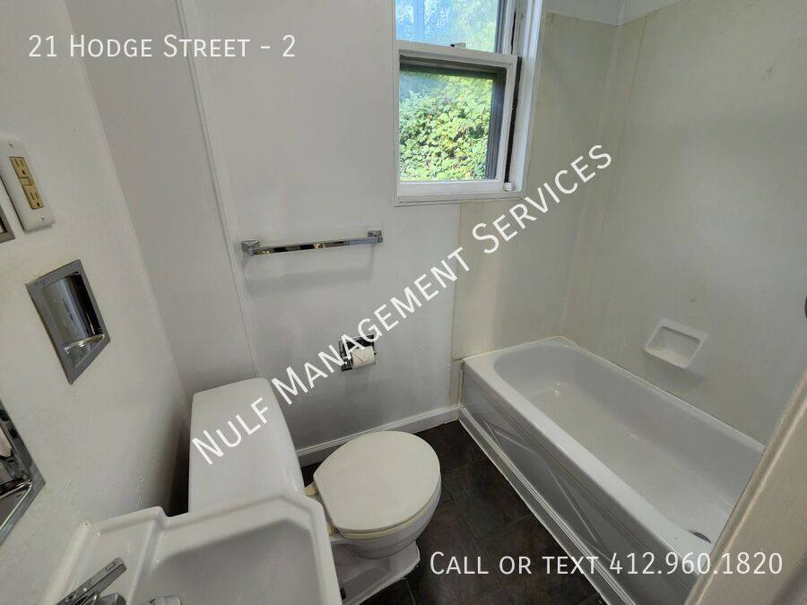Apartment for rent at 21 Hodge St #2, Pittsburgh, PA 15213