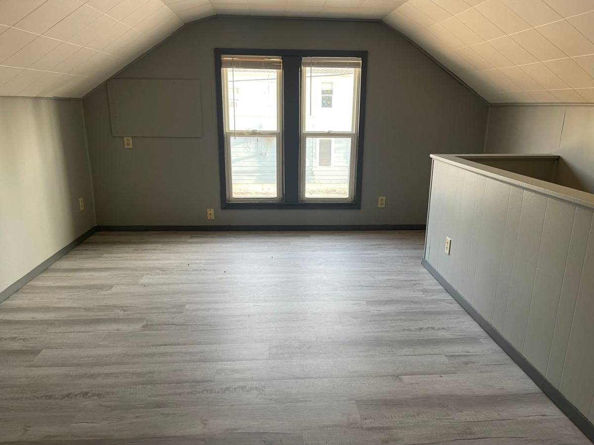 Apartment for rent at 600 Lincoln, Oshkosh, WI 54901