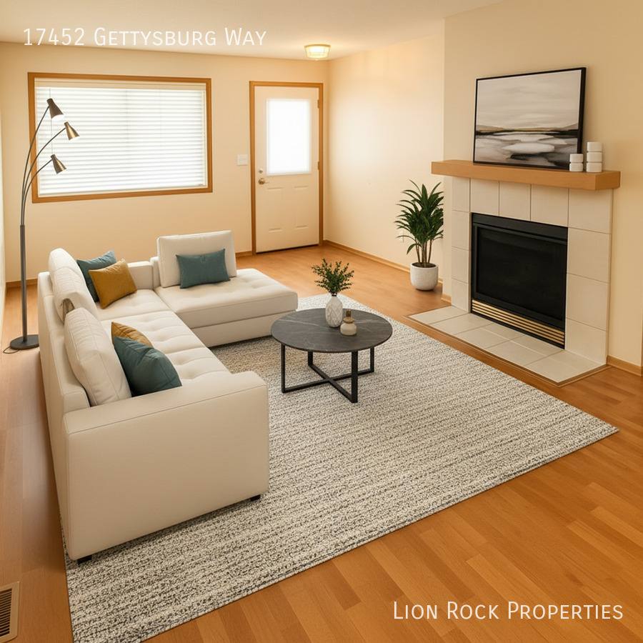 Townhouse for rent at 17452 Gettysburg Way, Lakeville, MN 55044