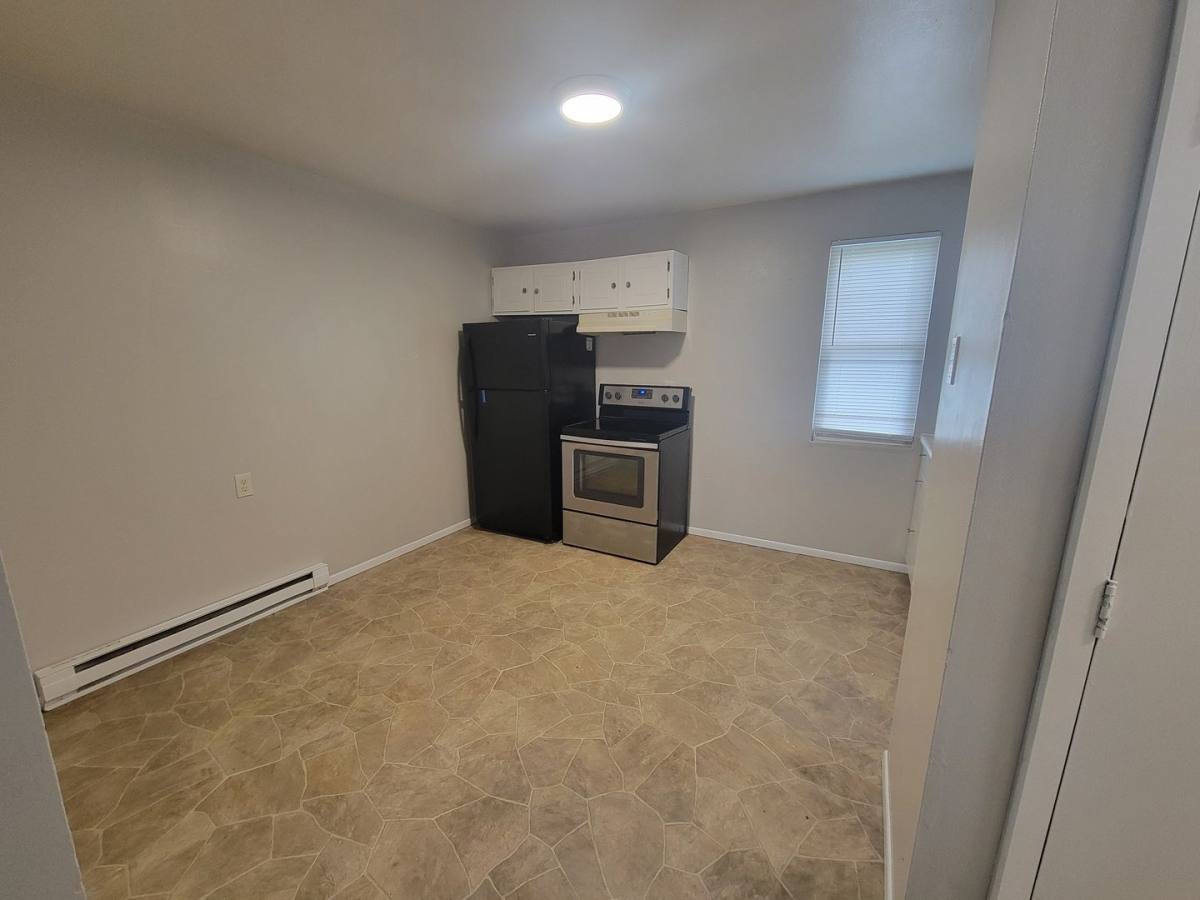 Apartment for rent at 2207 -2231 Brookdale Lane, Pekin, IL 61554