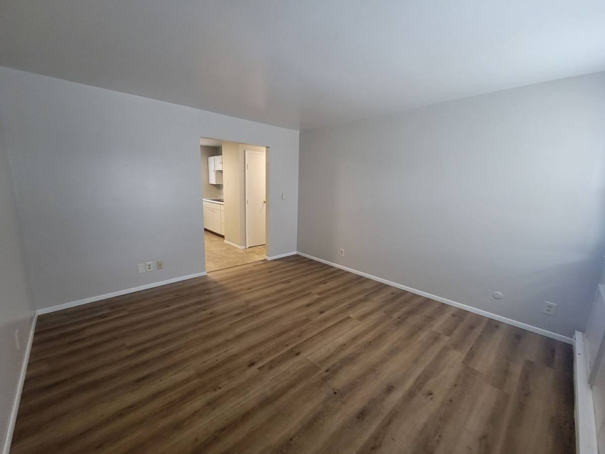 Apartment for rent at 2207 -2231 Brookdale Lane, Pekin, IL 61554