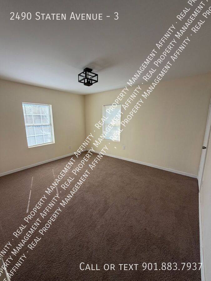 Apartment for rent at 2490 Staten Ave #3, Memphis, TN 38108