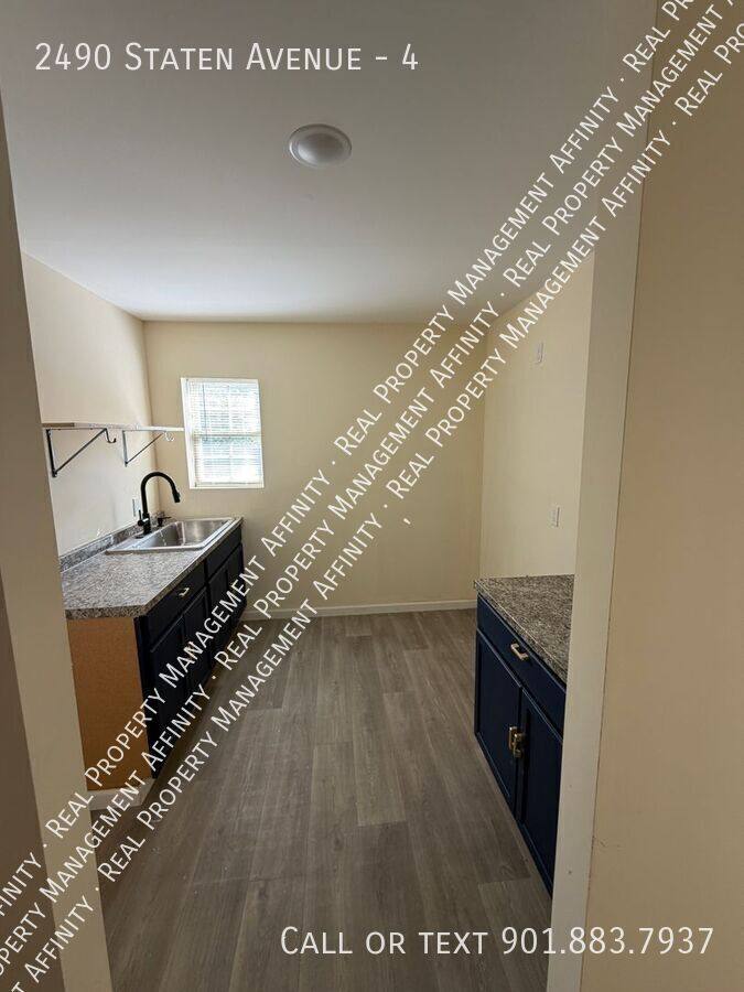 Apartment for rent at 2490 Staten Ave #3, Memphis, TN 38108
