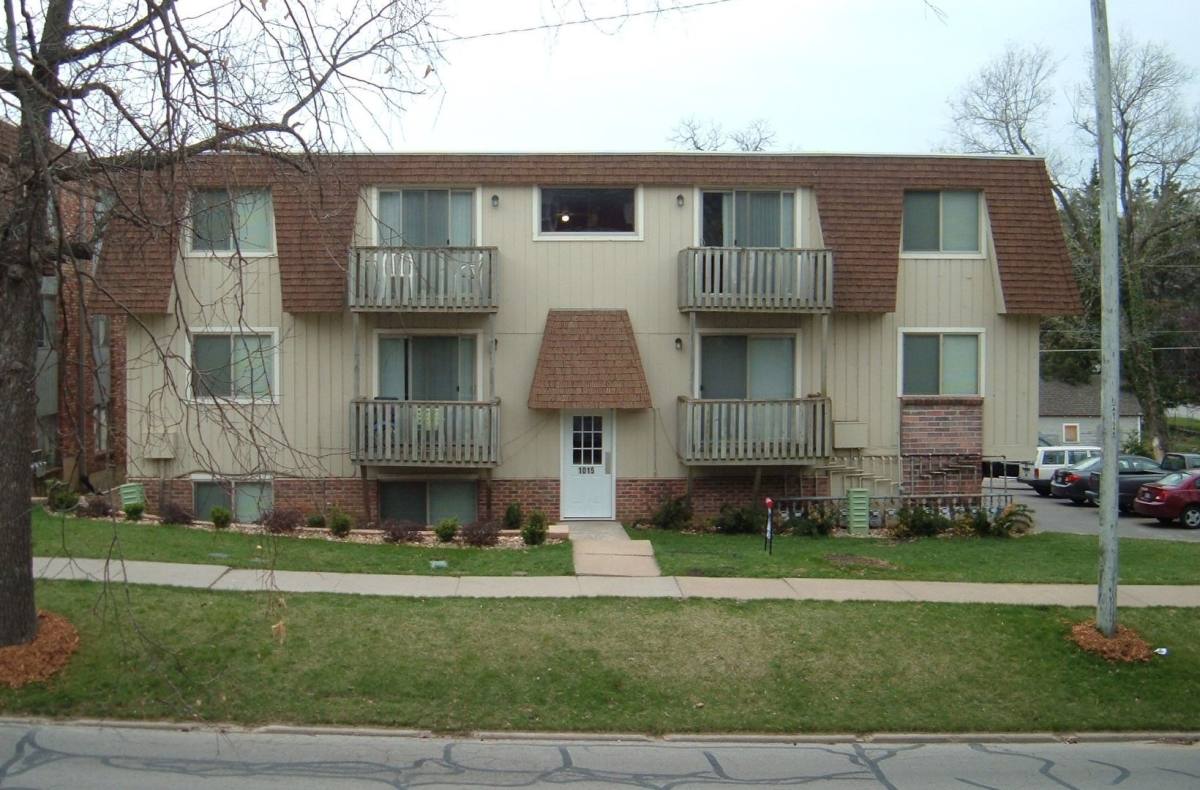 Apartment for rent at 1015 Mississippi St, Lawrence, KS 66044