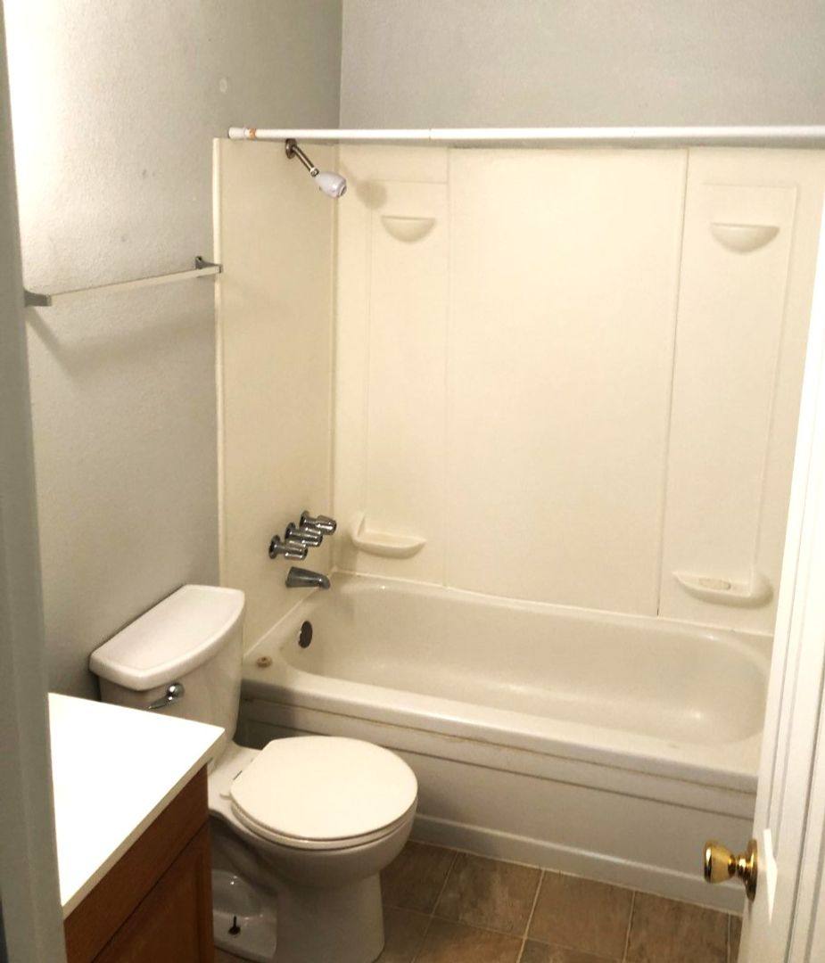 Apartment for rent at 1015 Mississippi St, Lawrence, KS 66044