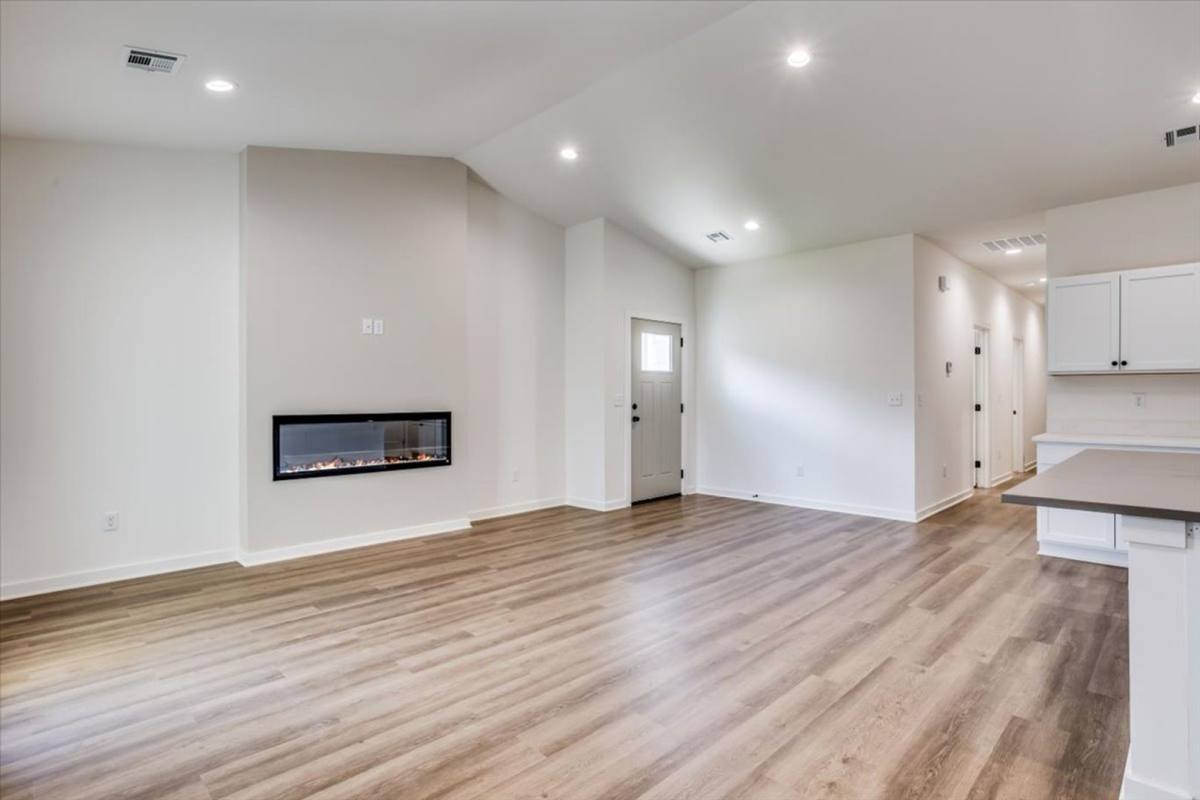 Apartment for rent at 15327 W Kristina St, Goddard, KS 67052