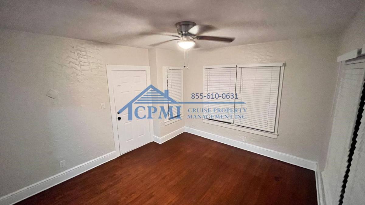 Apartment for rent at 1852 - 1856 Washington St, Hollywood, FL 33020
