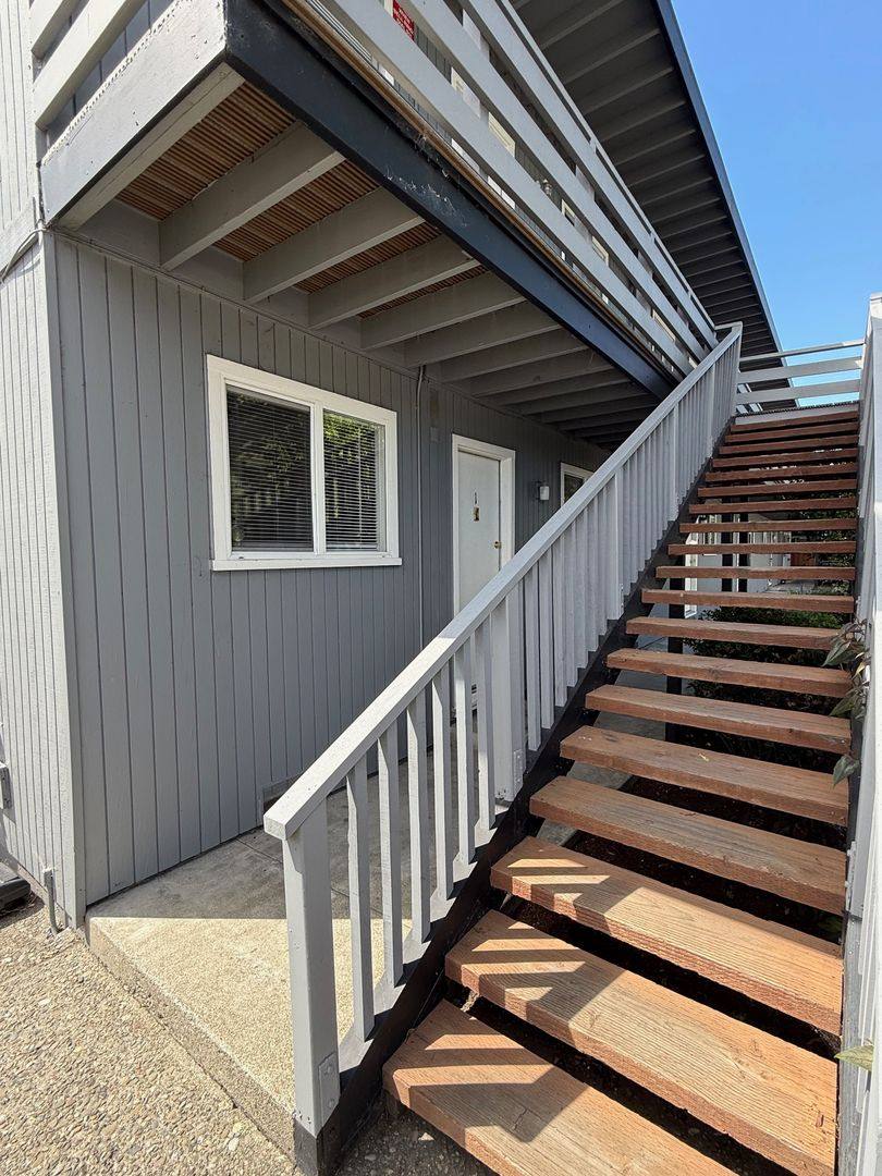 Apartment for rent at 500 Russell Ave, Santa Rosa, CA 95403