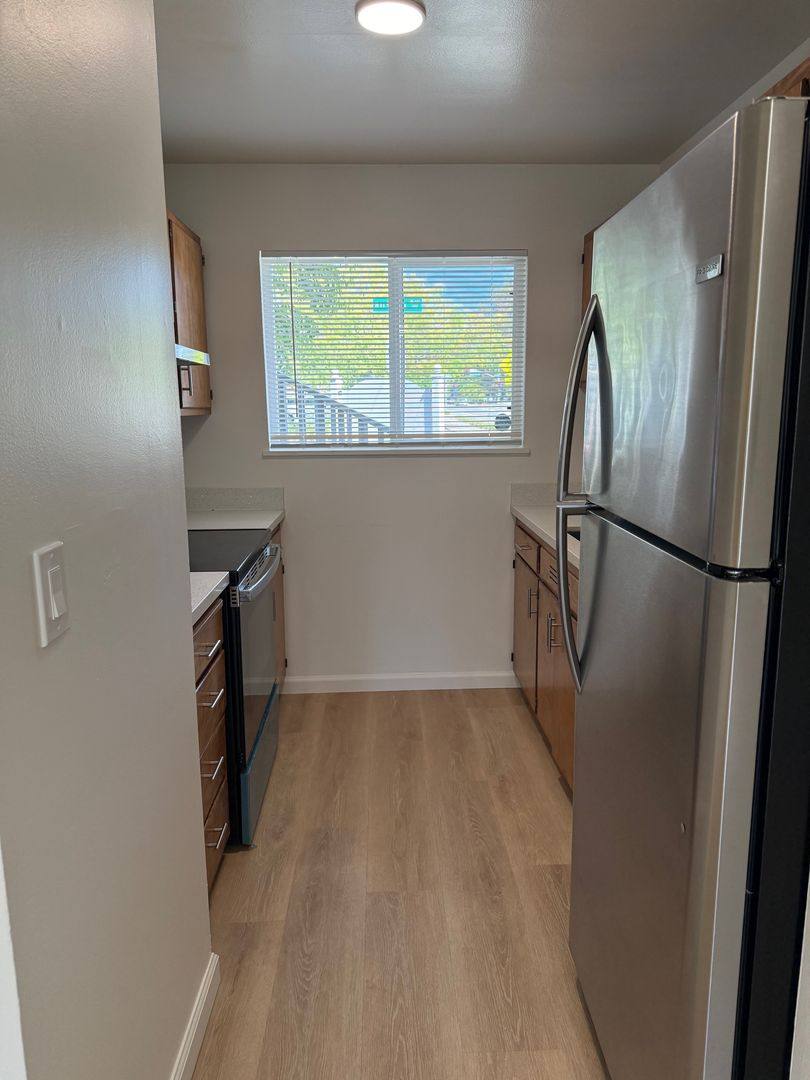 Apartment for rent at 500 Russell Ave, Santa Rosa, CA 95403