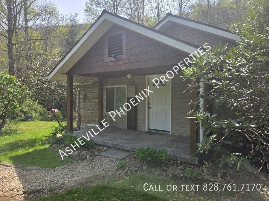 House for rent at 361 Warren Creek Rd, Candler, NC 28715