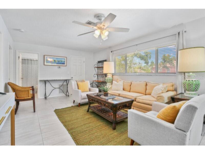 Apartment for rent at 422 Julia Place #422C, Sarasota, FL 34236