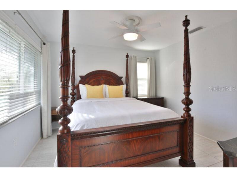 Apartment for rent at 422 Julia Place #422C, Sarasota, FL 34236