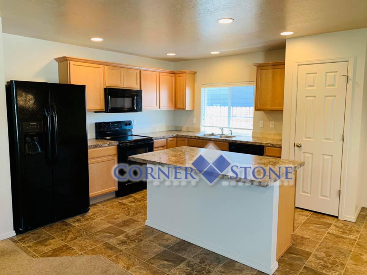 House for rent at 4691 N Price Ave, Meridian, ID 83646