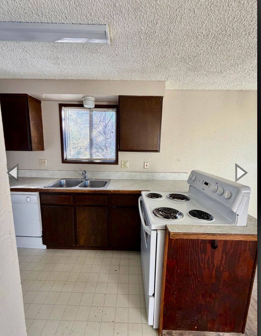 Apartment for rent at 1847 Dawn Court, Klamath Falls, OR 97603
