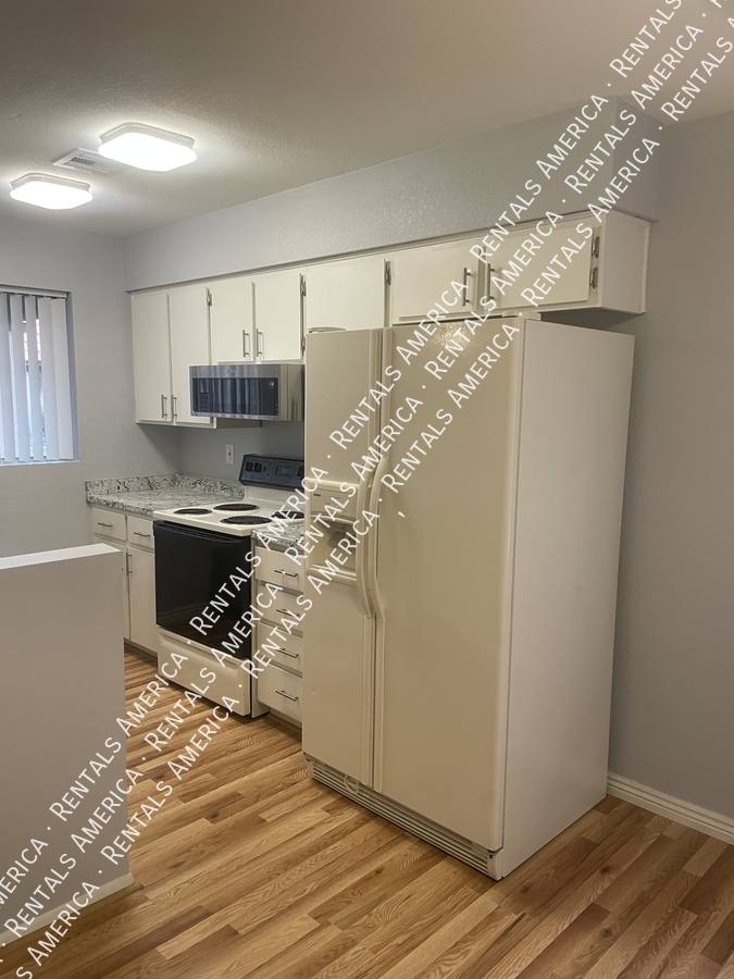Townhouse for rent at 195 N Cottonwood St #5, Chandler, AZ 85225