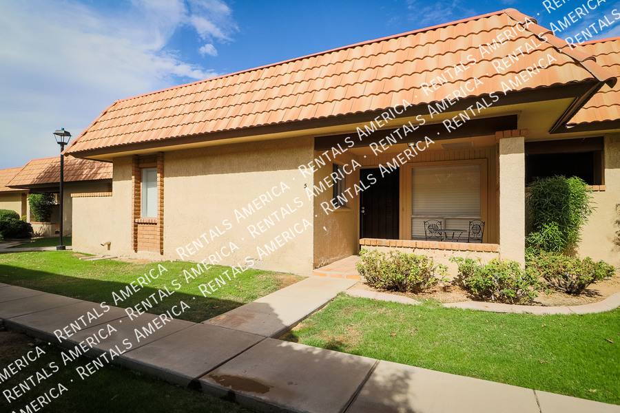 Townhouse for rent at 195 N Cottonwood St #5, Chandler, AZ 85225