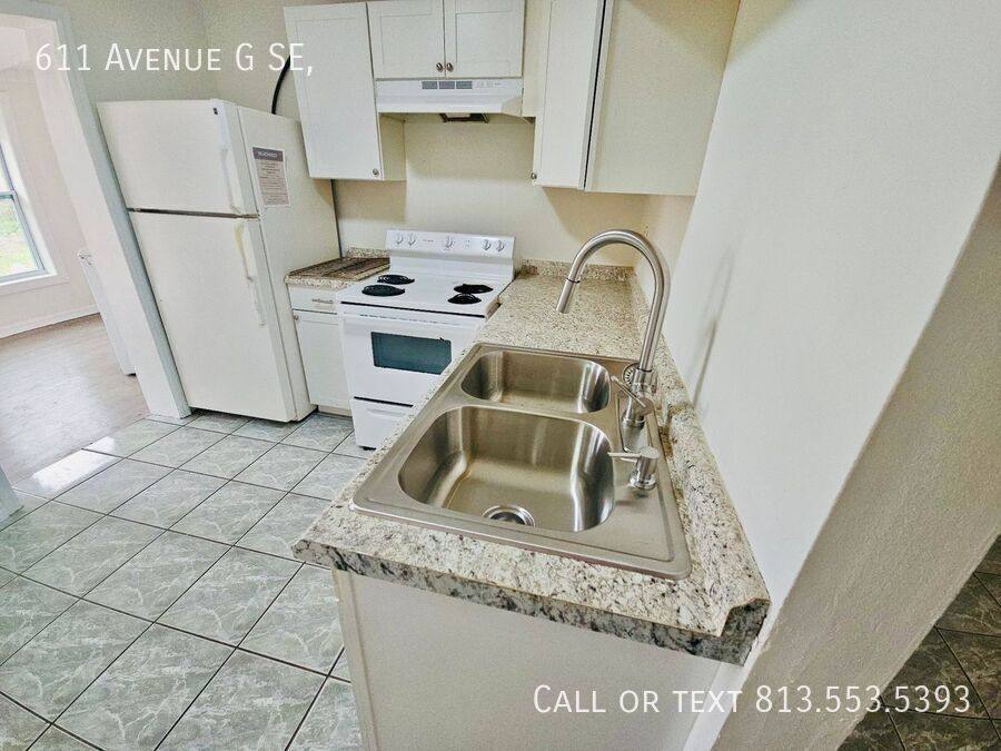 House for rent at 611 Ave G SE, Winter Haven, FL 33880