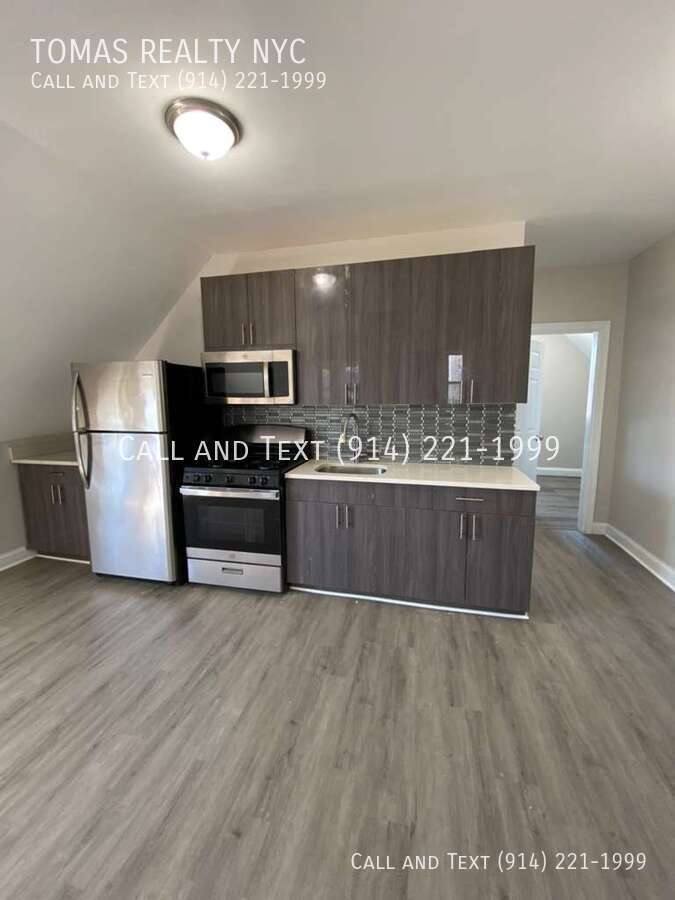 Apartment for rent at 142 Buena Vista Ave, Yonkers, NY 10701