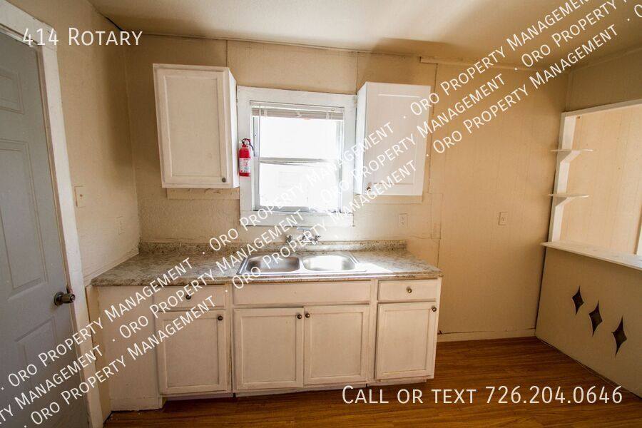 House for rent at 414 Rotary, San Antonio, TX 78202