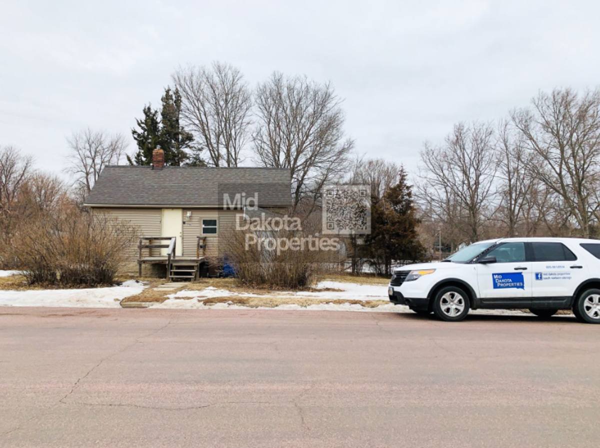 House for rent at 716 W Ash, Mitchell, SD 57301