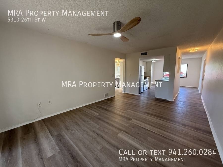 Condo for rent at 5310 26th St W, Bradenton, FL 34207