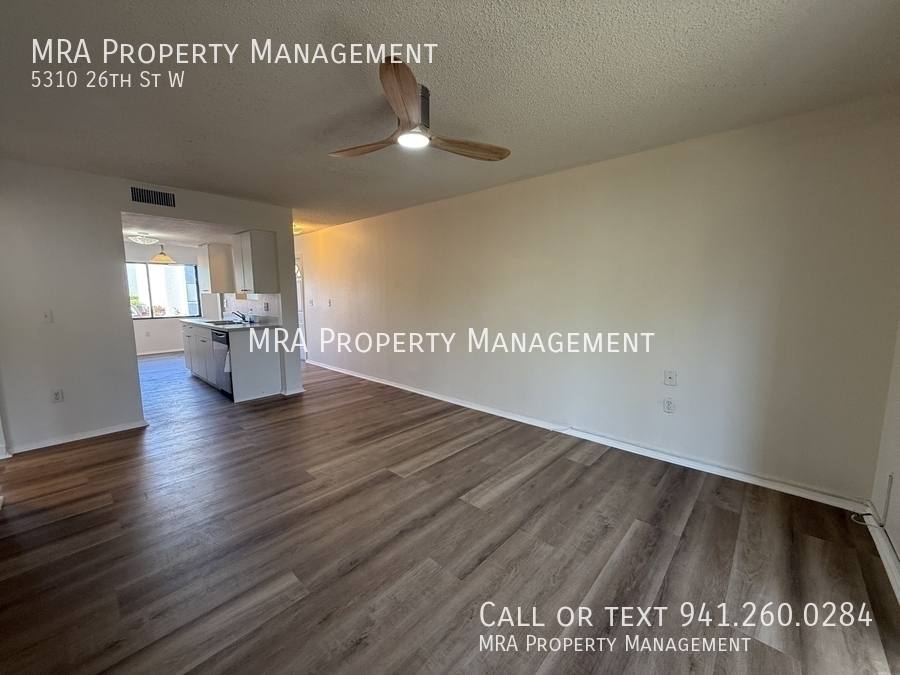 Condo for rent at 5310 26th St W, Bradenton, FL 34207