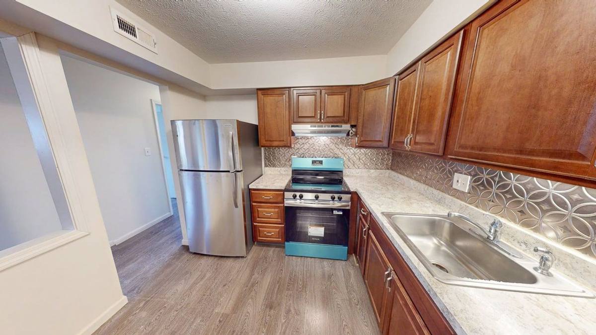 Condo for rent at 5285 Portland St, Columbus, OH 43235