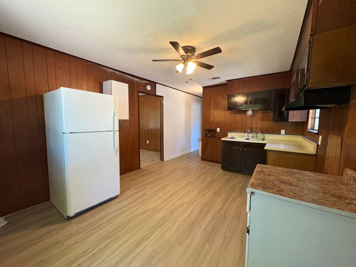 House for rent at 513 Sassafras Ave, Shreveport, LA 71106