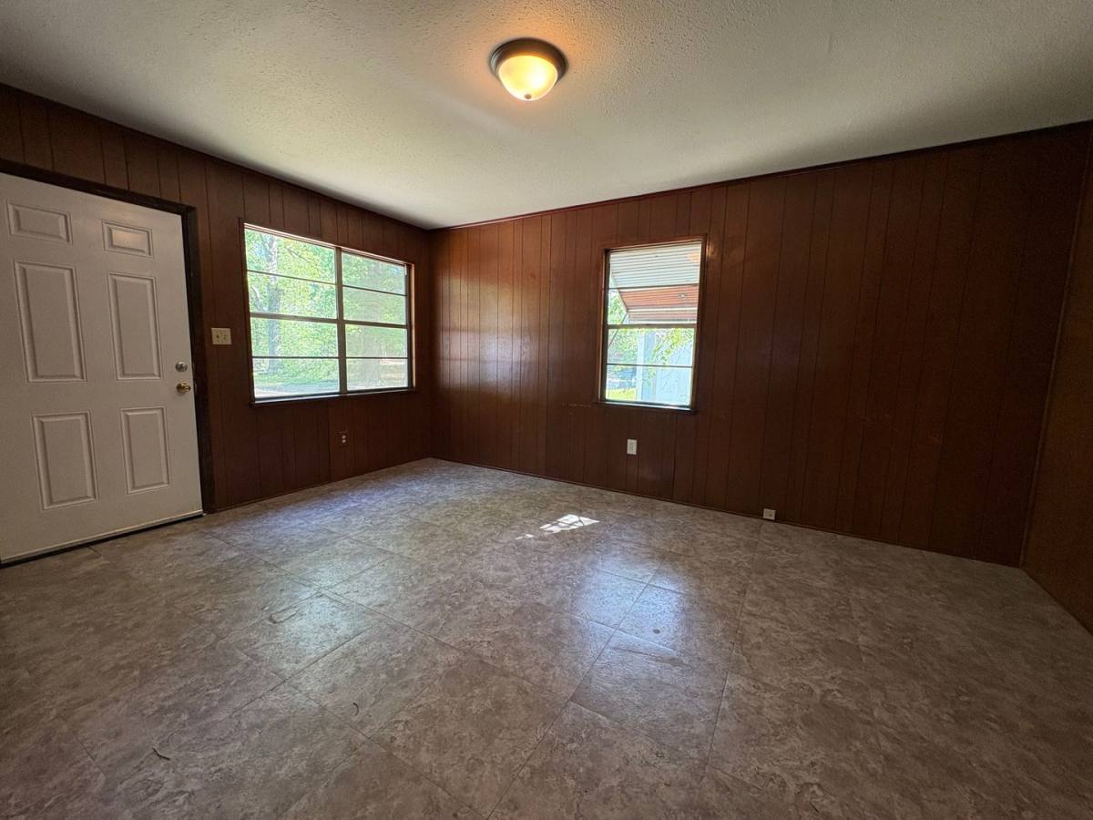House for rent at 513 Sassafras Ave, Shreveport, LA 71106