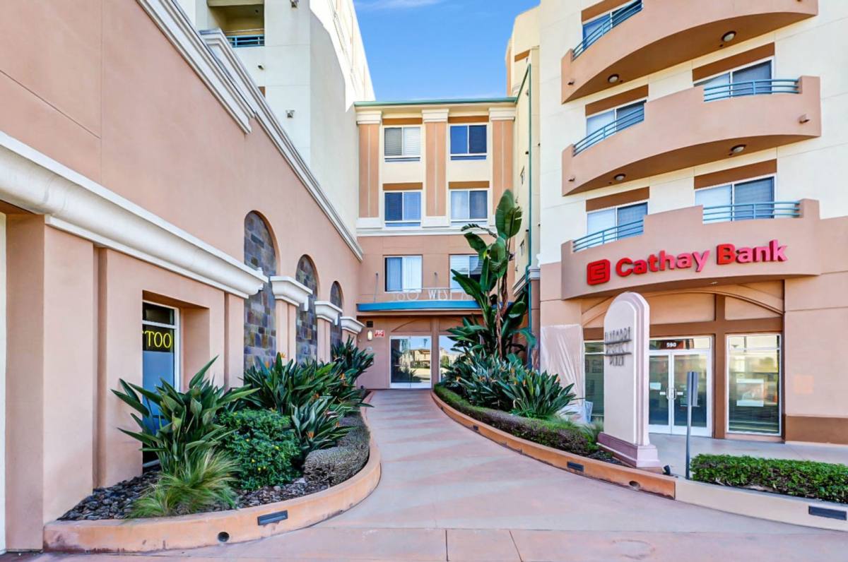 Condo for rent at 580 W Main St, Alhambra, CA 91801