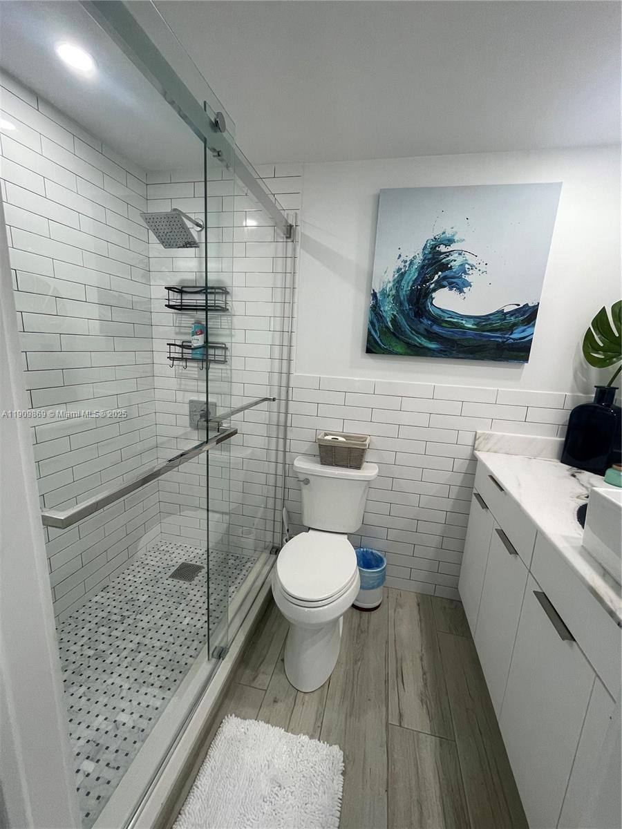 Apartment for rent at 3505 S Ocean Dr #811, Hollywood, FL 33019