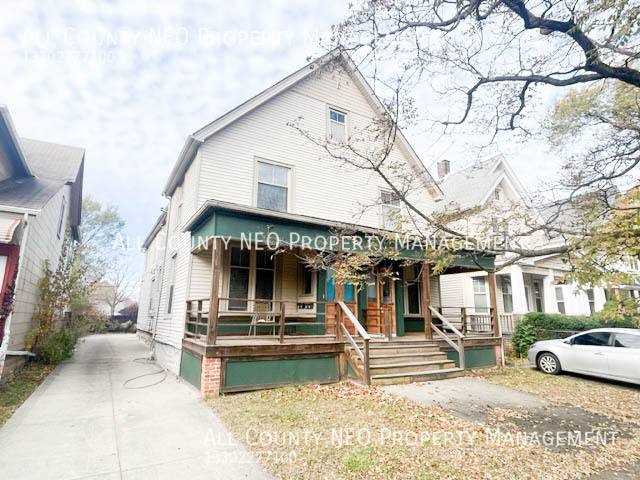 Apartment for rent at 1852 W 45th St #REAR, Cleveland, OH 44102