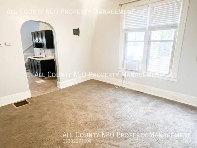 Apartment for rent at 1852 W 45th St #REAR, Cleveland, OH 44102