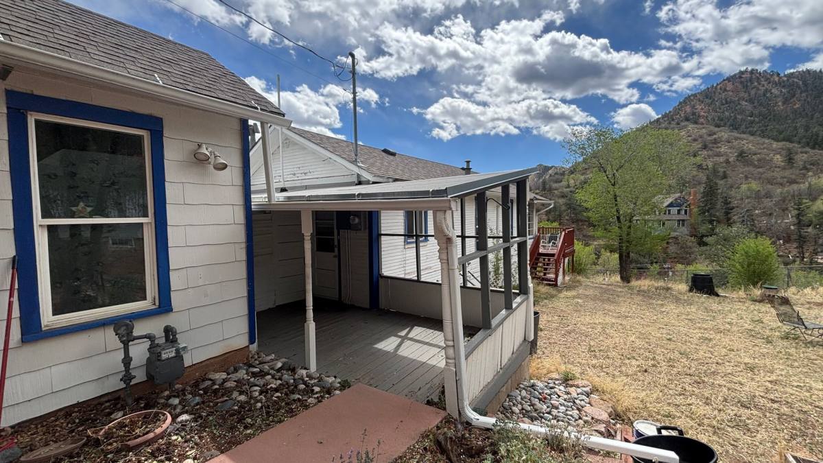 Apartment for rent at 337 Pilot Knob #2, Manitou Springs, CO 80829