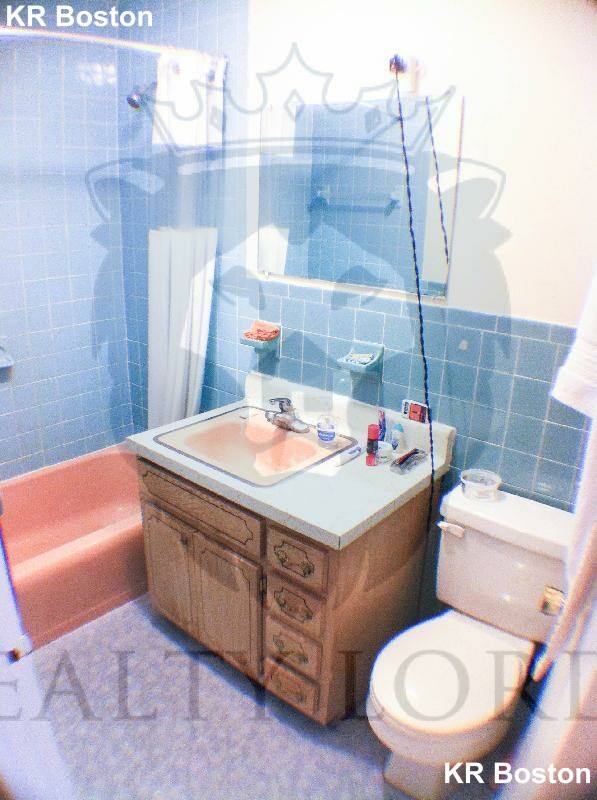 Apartment for rent at 34 Gardner St #33, Allston, MA 02134