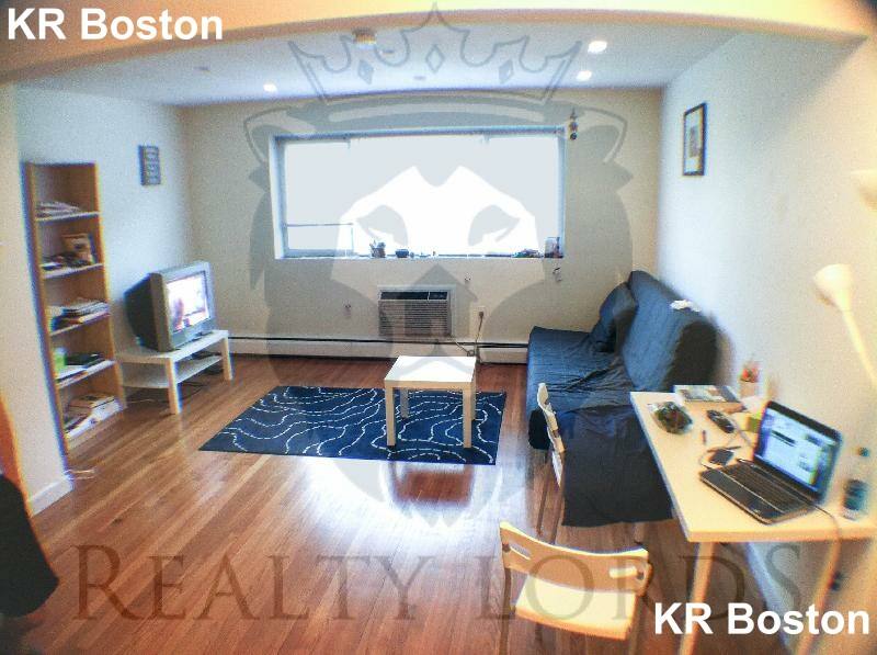 Apartment for rent at 34 Gardner St #33, Allston, MA 02134