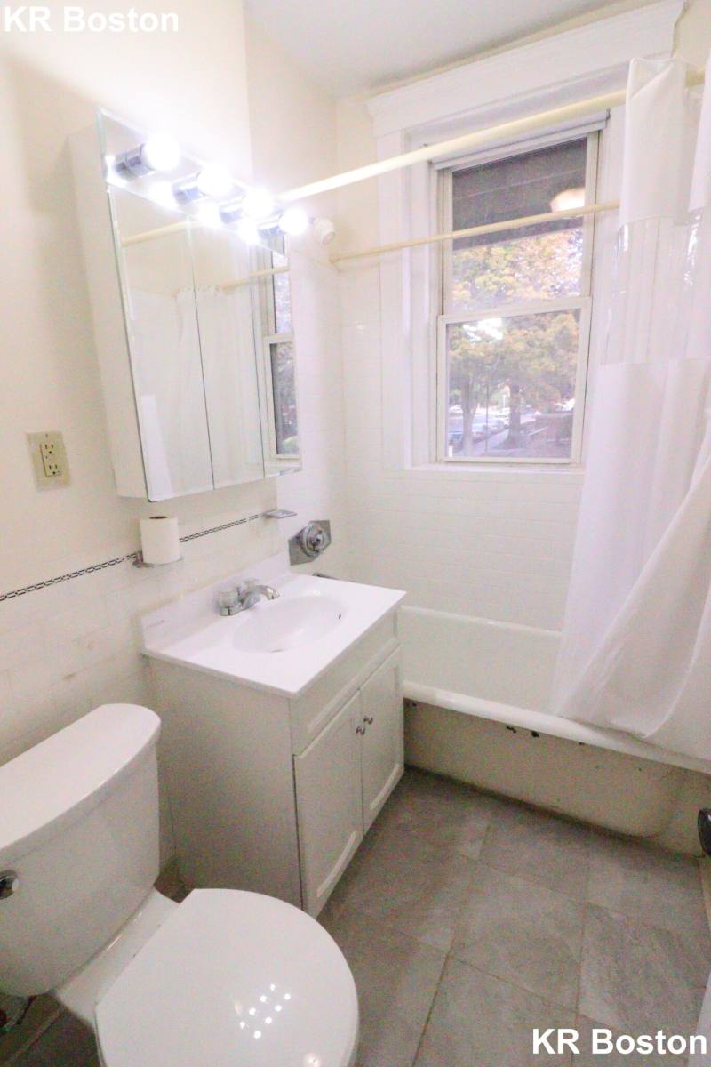Apartment for rent at 135 Washington St #26, Brighton, MA 02135