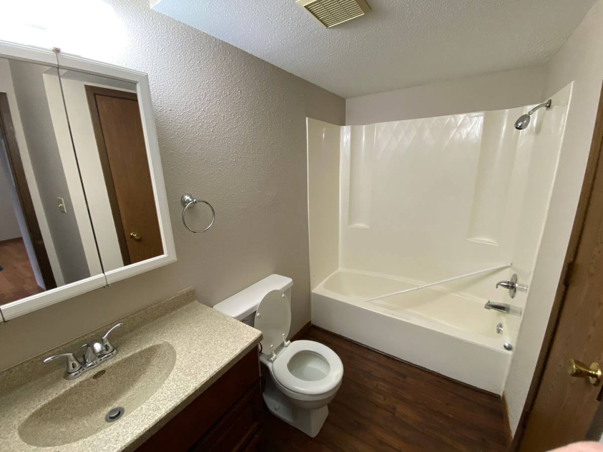 Apartment for rent at 1720 5th Ave NE, East Grand Forks, MN 56721