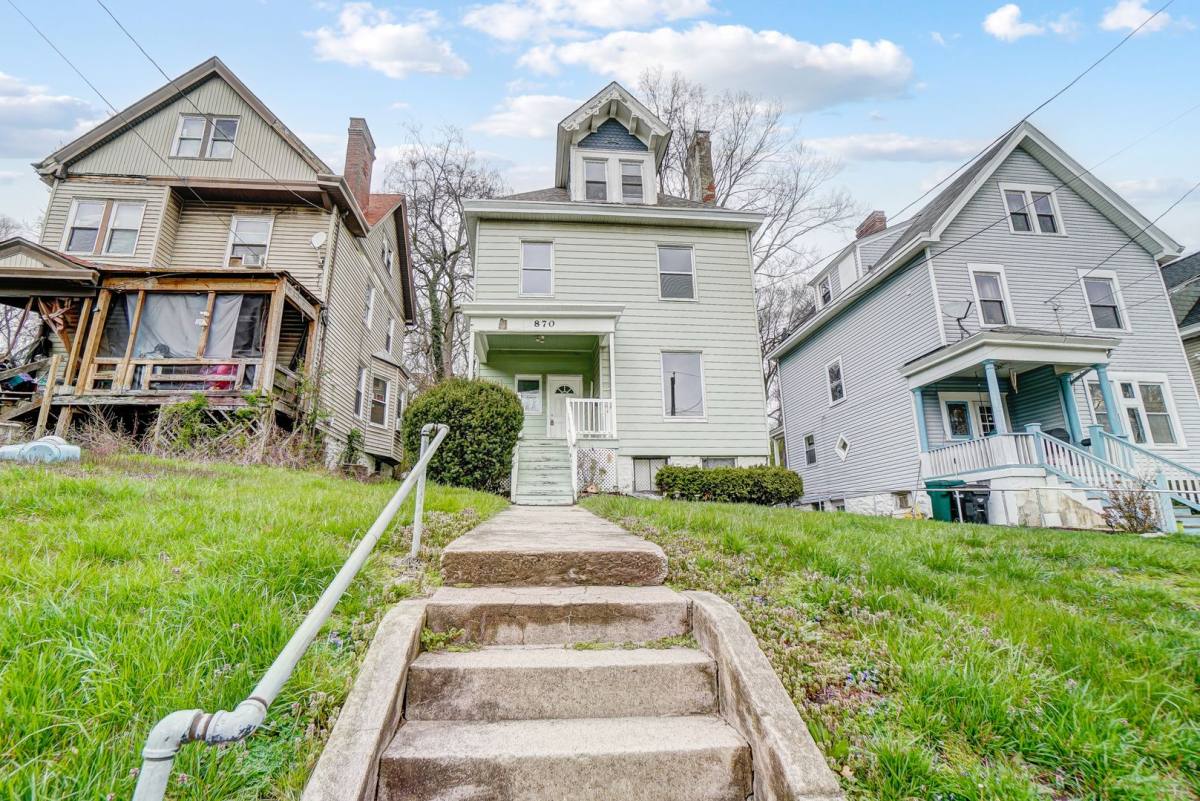 House for rent at 870 Rockdale Ave, Cincinnati, OH 45229