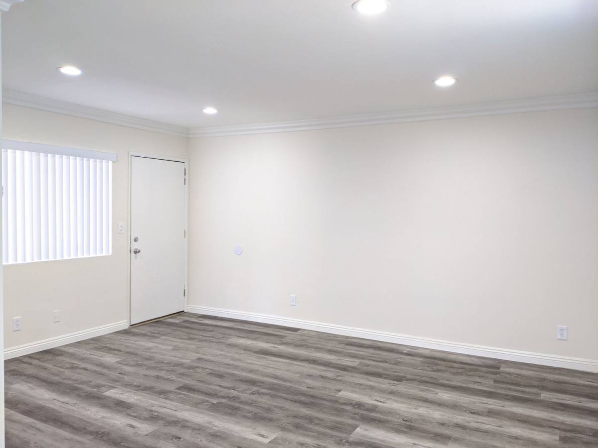 Apartment for rent at 5222 5226 Lexington Ave, Los Angeles, CA 90029