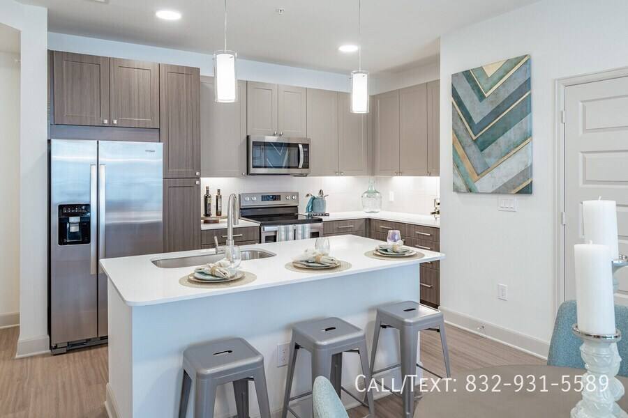 Apartment for rent at 11382 Boudreaux Rd #SL2, Tomball, TX 77375