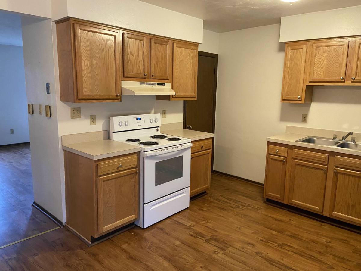 Apartment for rent at 1001 Walnut Ave, Uniontown, PA 15401